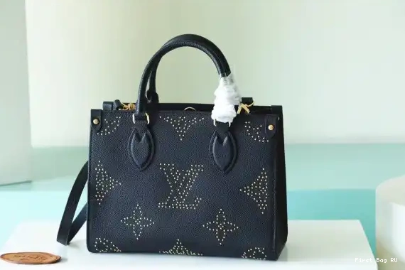First bag ru VUITTON PM ONTHEGO LOUIS 0526